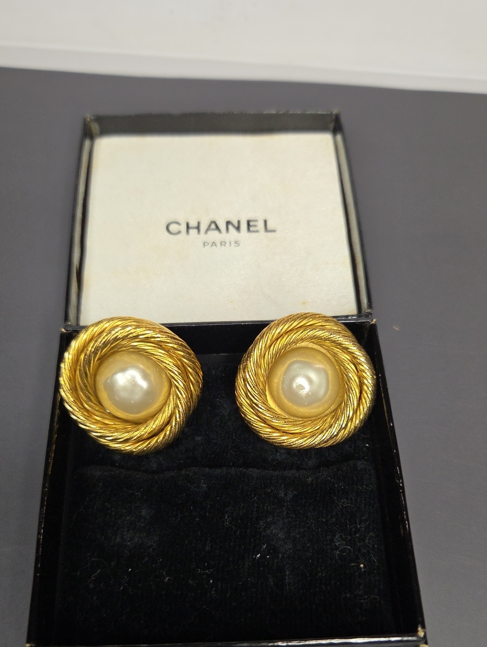 CHANEL Gold Rope-Style Nest W/Faux Pearl Center Clip Earrings